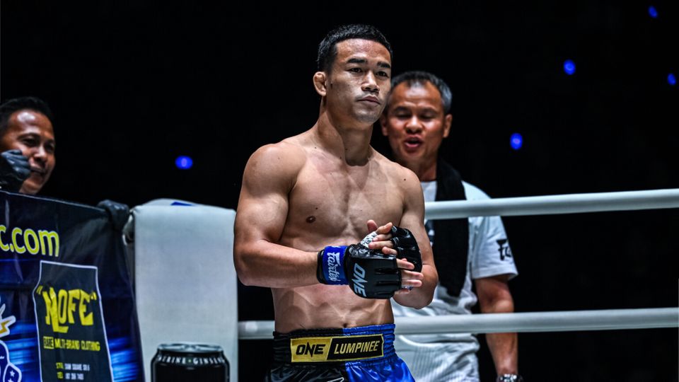 เพชรมงคล ศิษย์สารวัตรเสือ เตรียมชิงเข็มขัดราชดำเนิน เสาร์นี้คาดเดือดสุดปี