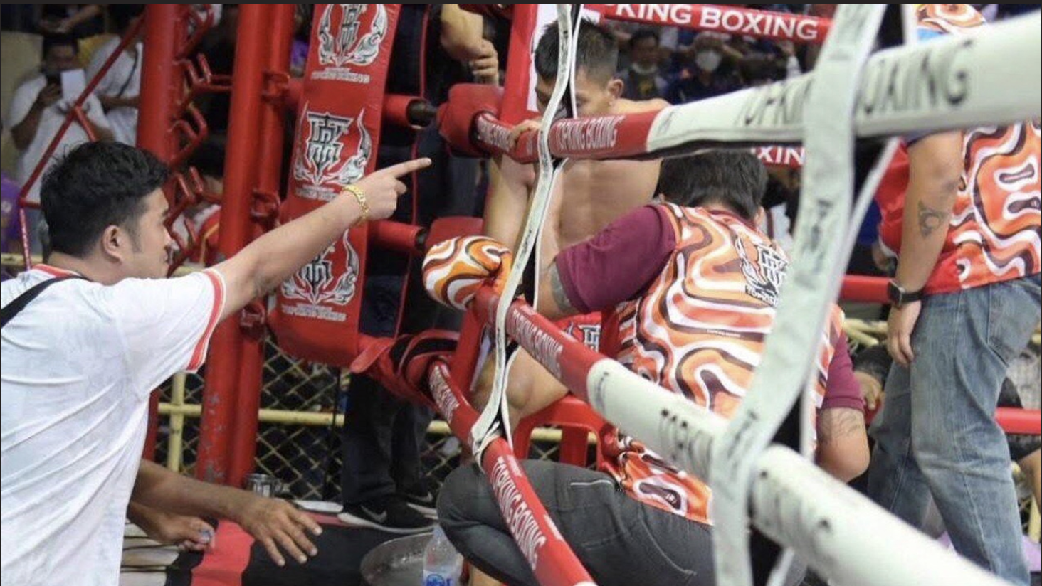 นักมวยไทย ถูกไล่ลงเวทีเพราะชกไม่สมศักดิ์ศรี